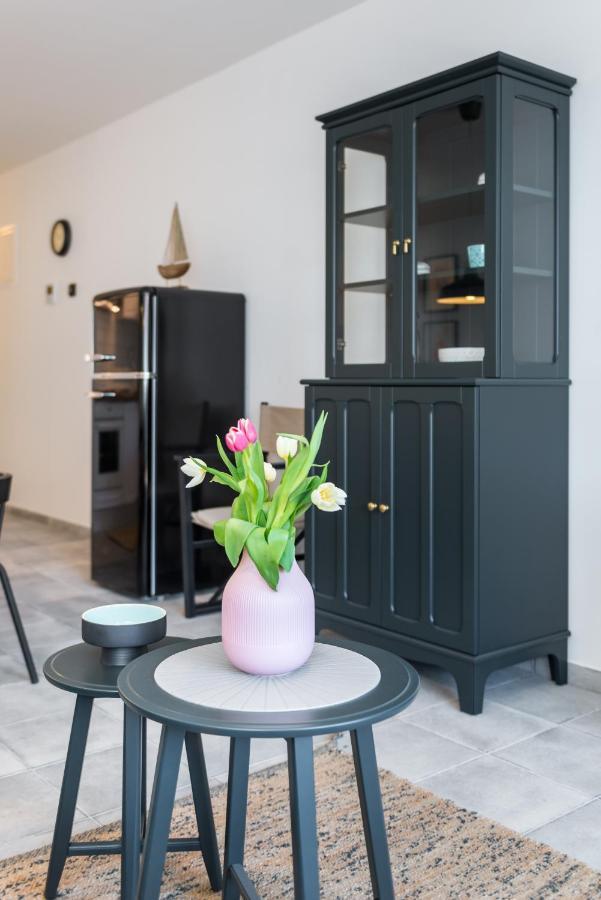 New And Chic Place Near Old Town Of Trogir Eksteriør billede