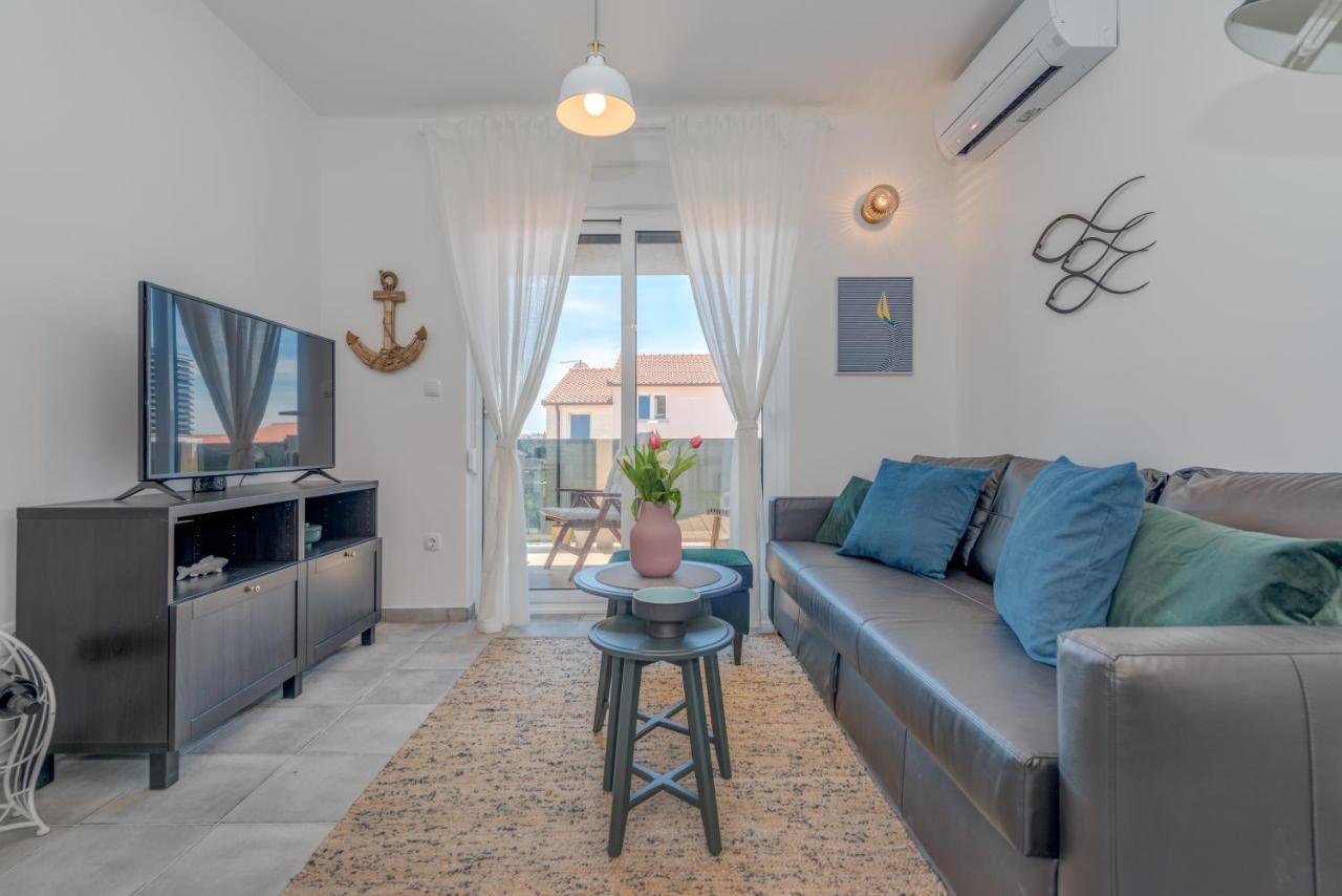 New And Chic Place Near Old Town Of Trogir Eksteriør billede